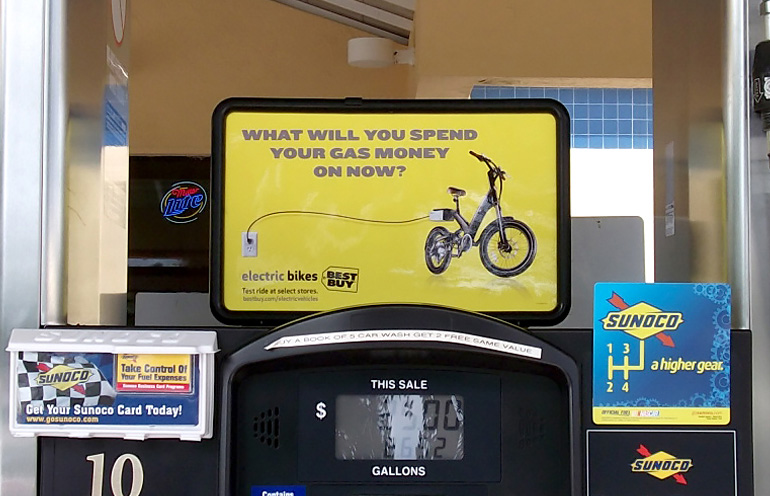 Image of gas station advertising for a national retail chain