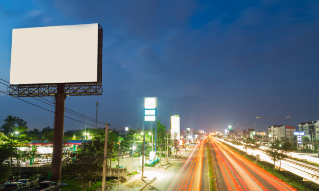 What is Outdoor Advertising: Top 4 Benefits