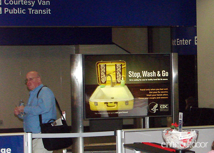 airport advertising