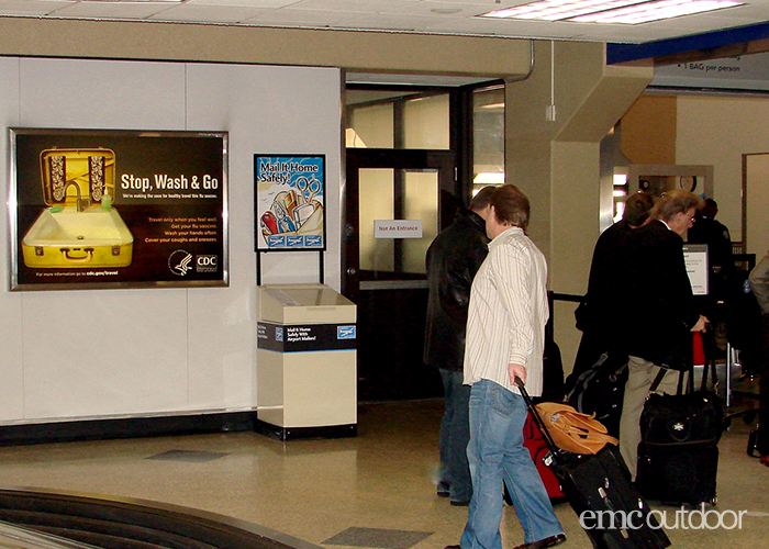 airport advertising