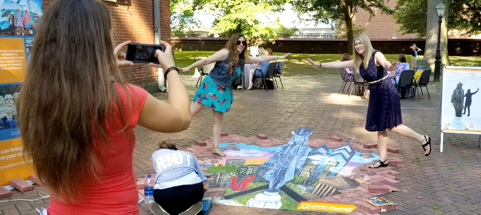 3-D Chalk Art Illustrates Experiential & Social Media Integration