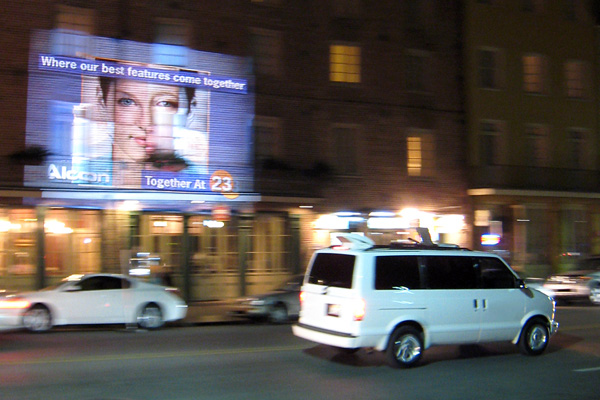 Mobile Projection Advertising Media